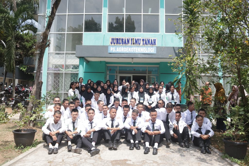 PKKMB (Pengenalan Kehidupan Kampus bagi Mahasiswa Baru, Jurusan Ilmu Tanah, Angkatan 2024