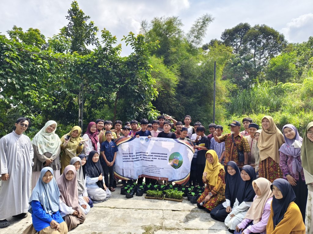 Pengabdian Kepada Masyarakat Dosen Ilmu Tanah 2025