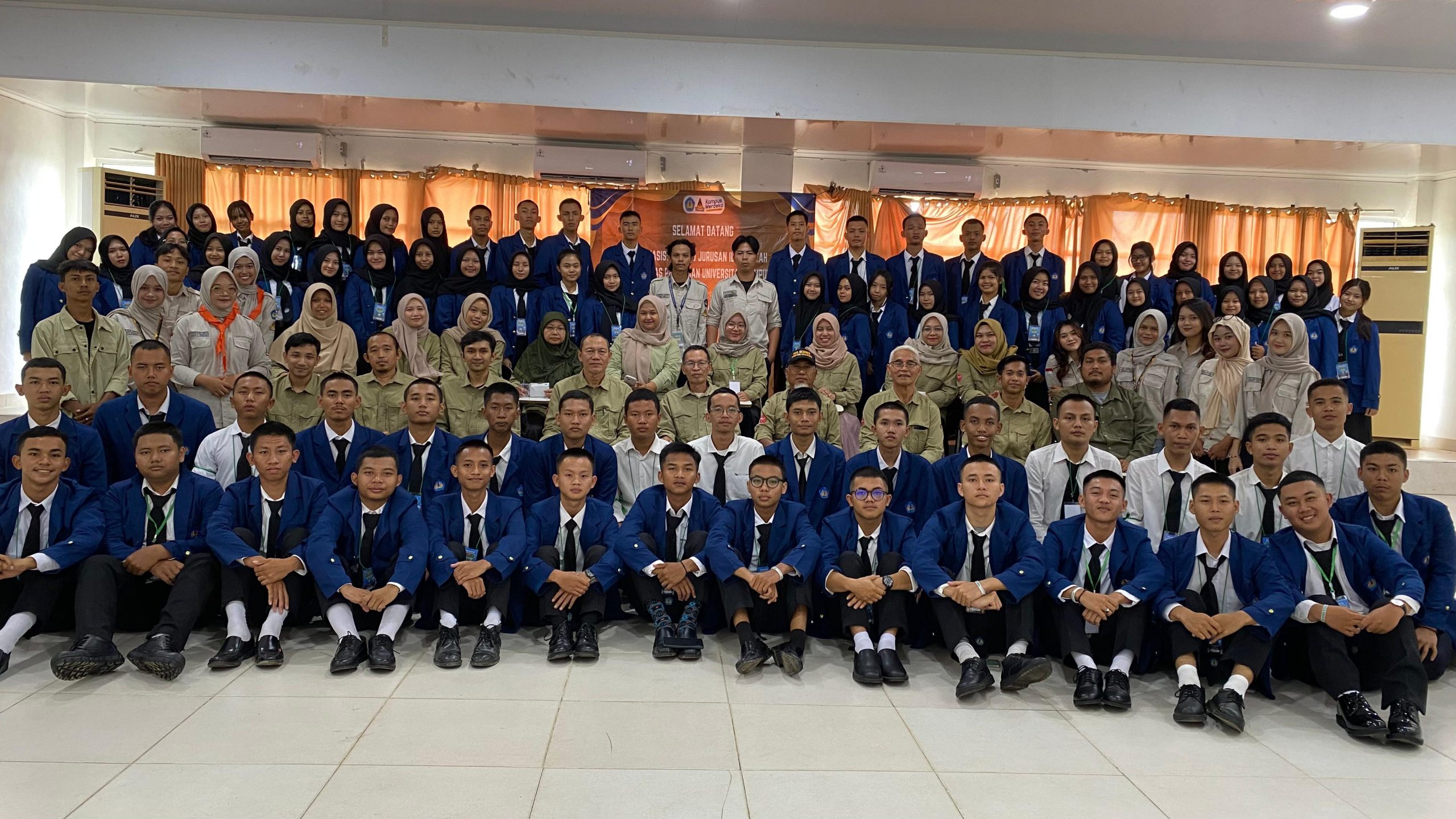 “SELAMAT DATANG MAHASISWA ILMU TANAH ANGKATAN 2025”